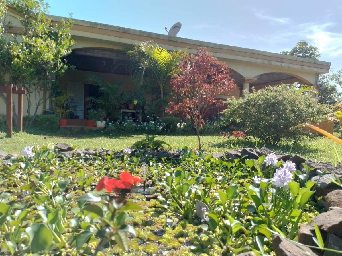 Villa Meva Antanamitarana Atsimo Екстериор снимка